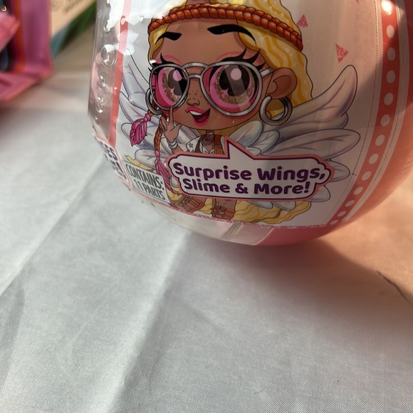 NWT Itty Bitty Prettys Angel High Cosmo Collectible Doll with 10 Surprise - Picture 6 of 7